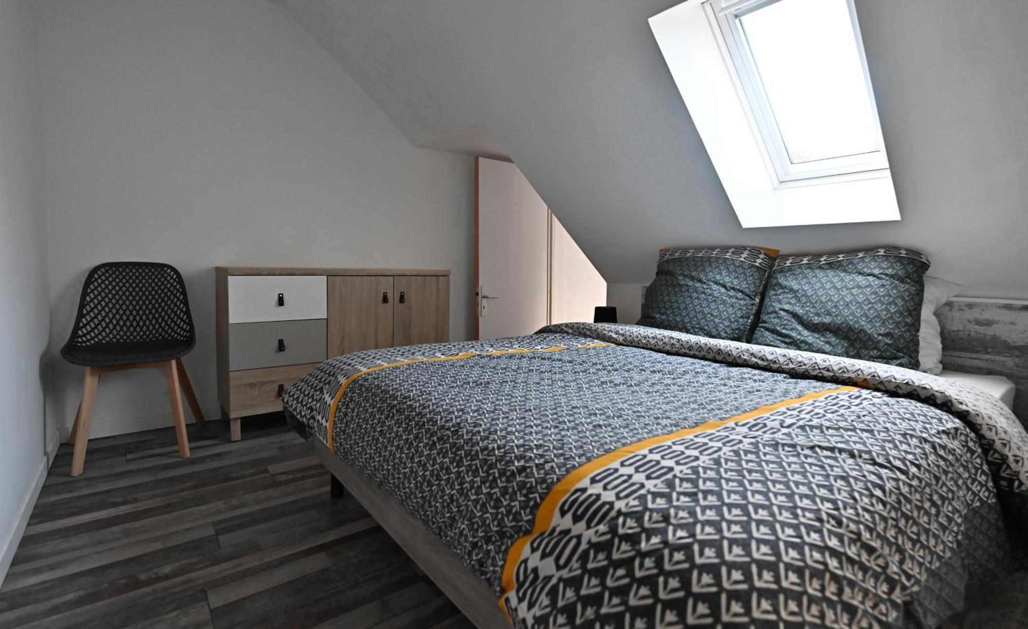 3 Appartements Premium Au Pied De La Cathedrale - Hypercentre Sens Room photo